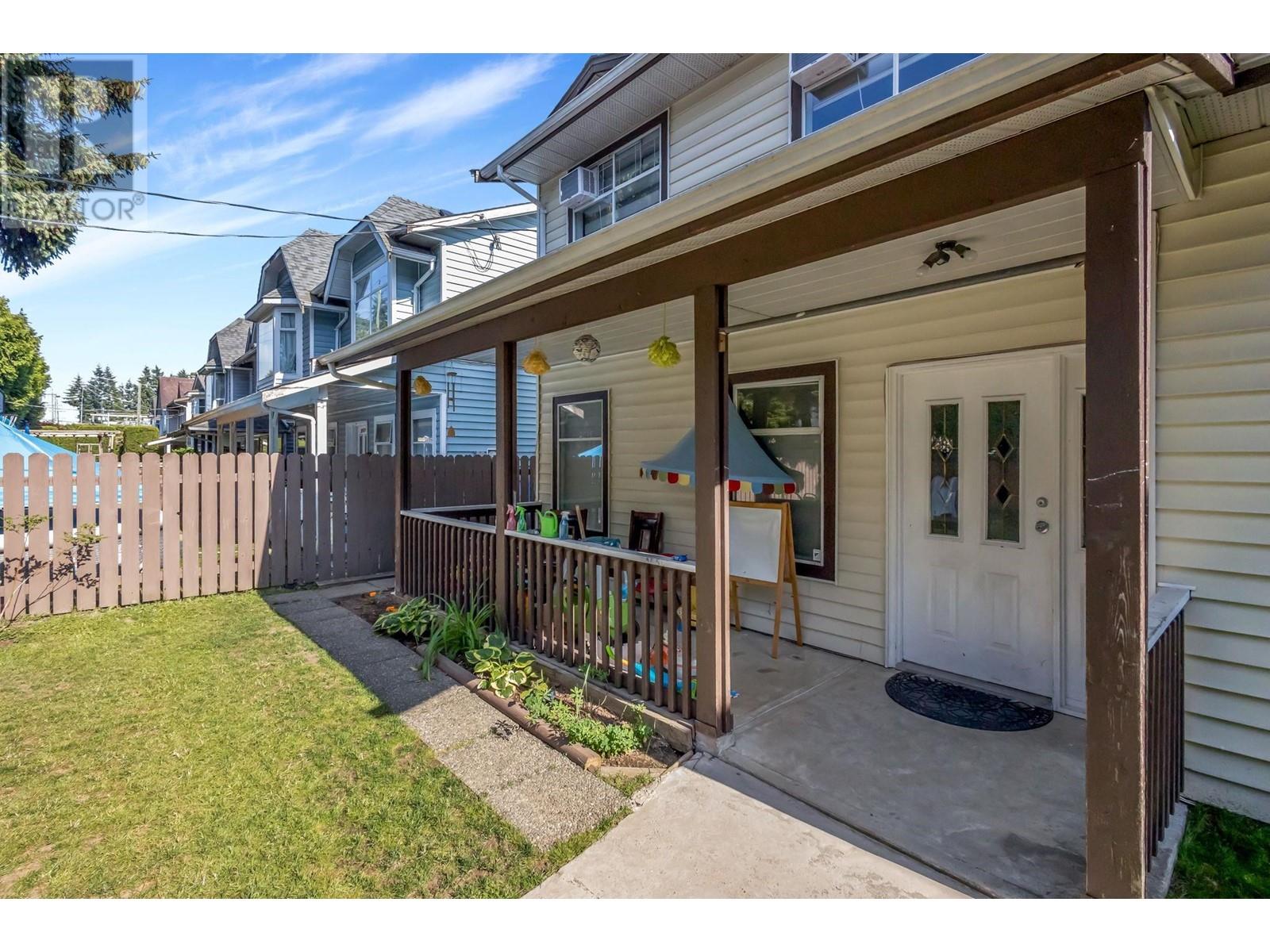 21516 Dewdney Trunk Road, Maple Ridge, British Columbia  V2X 3G4 - Photo 5 - R2785782