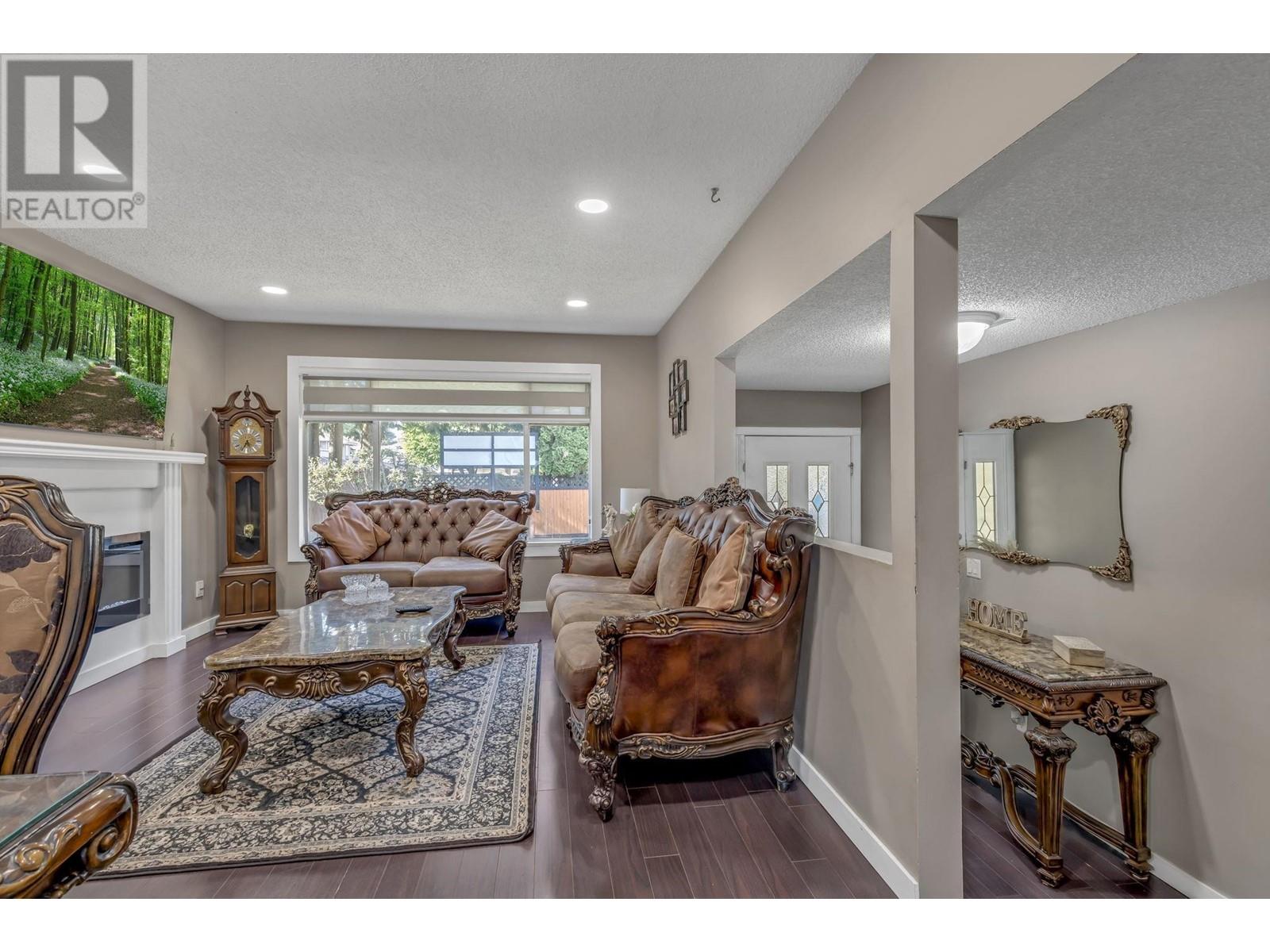 21516 Dewdney Trunk Road, Maple Ridge, British Columbia  V2X 3G4 - Photo 11 - R2785782
