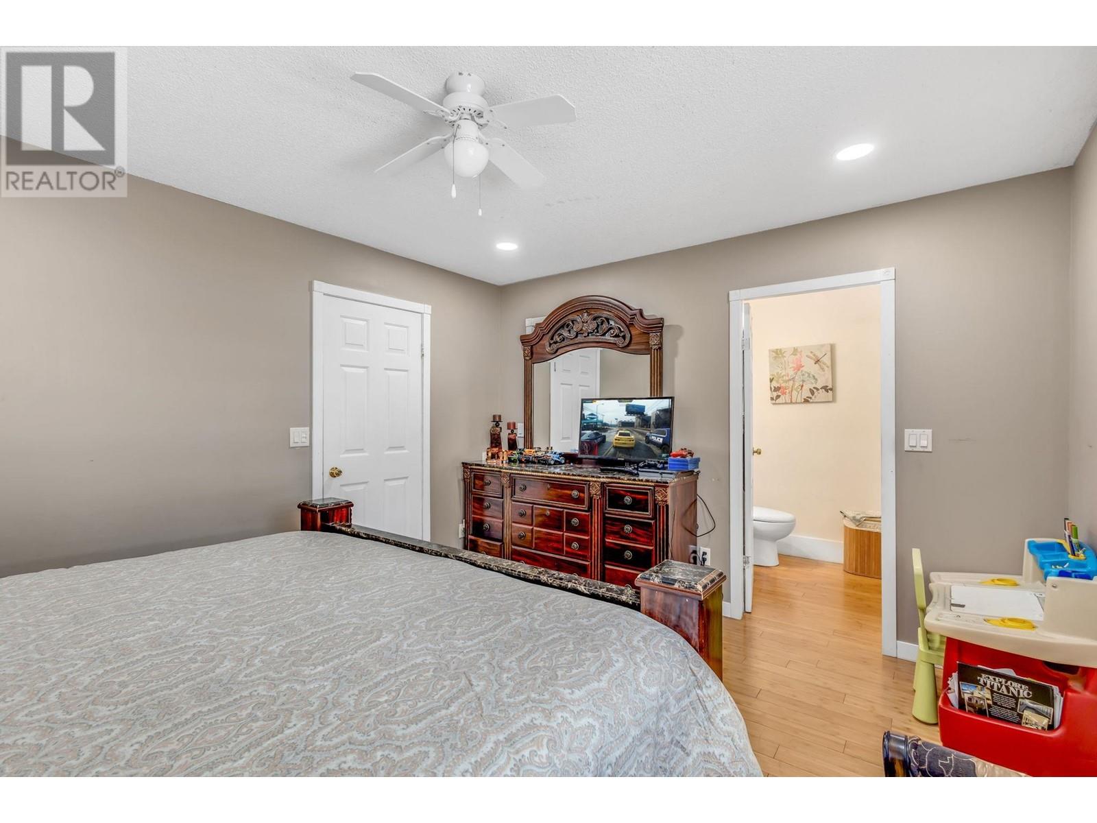 21516 Dewdney Trunk Road, Maple Ridge, British Columbia  V2X 3G4 - Photo 29 - R2785782
