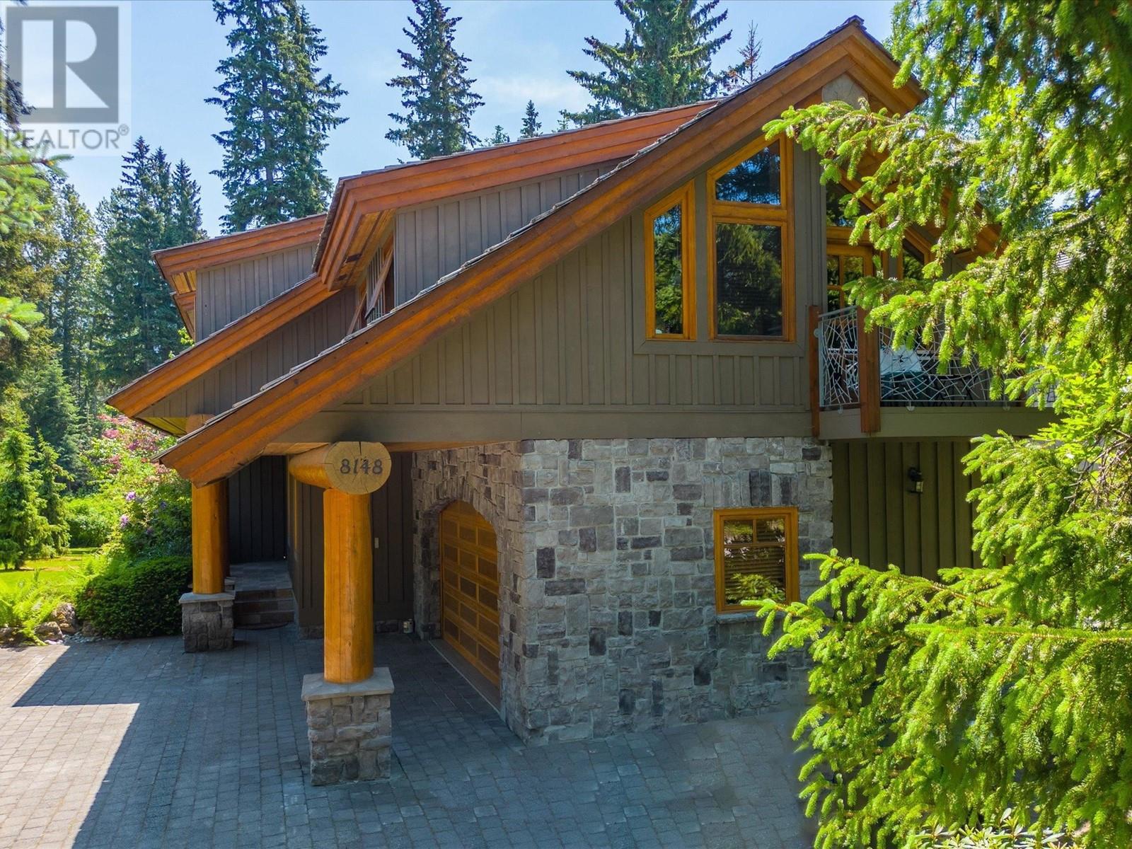 8148 Muirfield Crescent, Whistler, British Columbia  V0N 1B8 - Photo 4 - R2787086