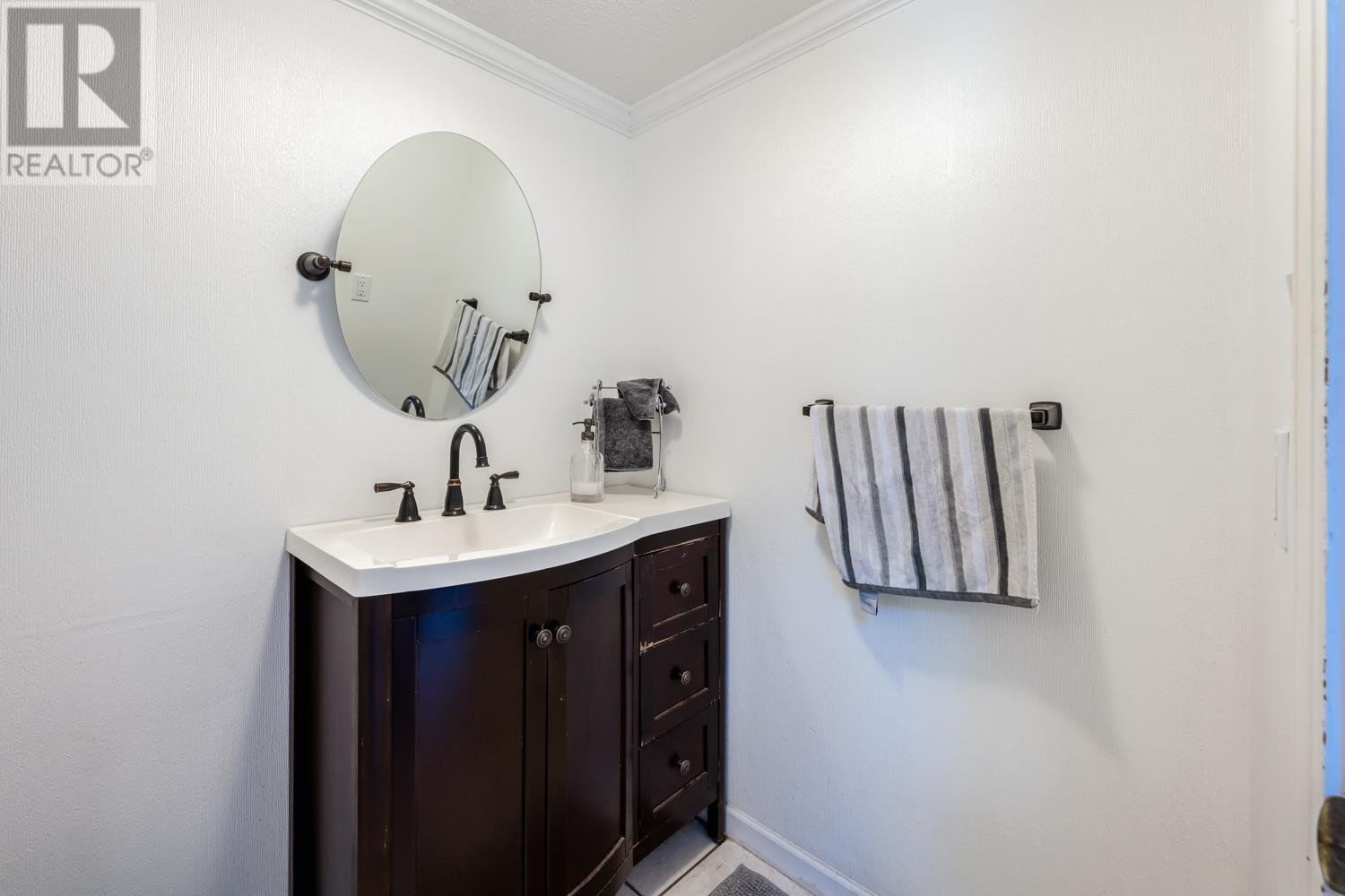 4680 Camlann Court, Richmond, British Columbia  V7C 4S1 - Photo 12 - R2786934