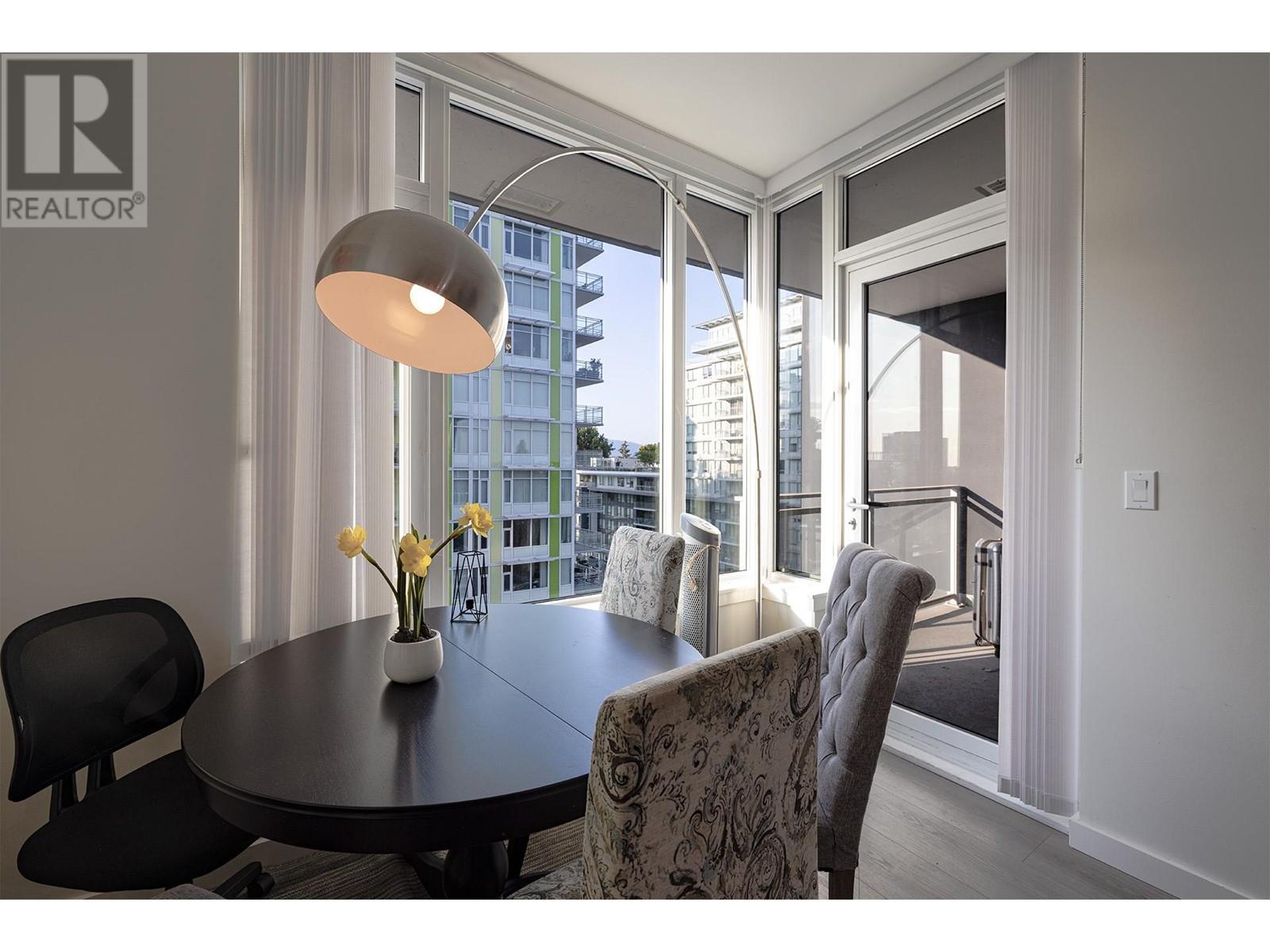 912 8688 Hazelbridge Way, Richmond, British Columbia  V6X 0R6 - Photo 6 - R2784703