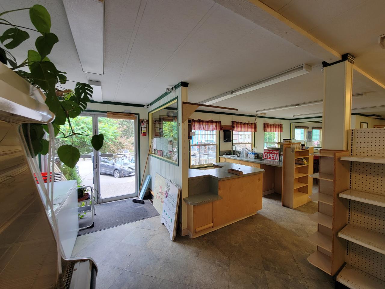 316 6th Avenue, New Denver, British Columbia  V0G 1S0 - Photo 12 - 2471375