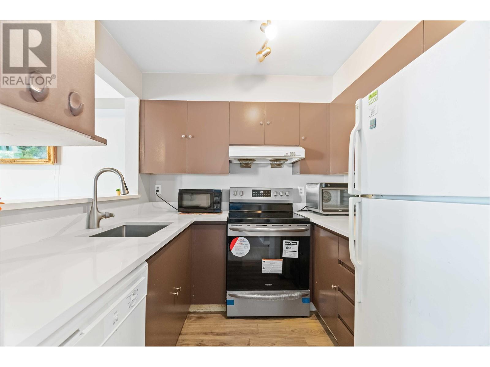 104 2211 No. 4 Road, Richmond, British Columbia  V6X 3X1 - Photo 4 - R2787390