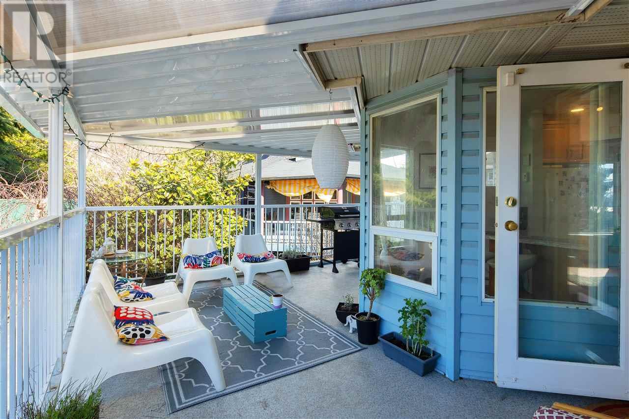 332 St. Patricks Avenue, North Vancouver, British Columbia  V7L 4S9 - Photo 10 - R2787545