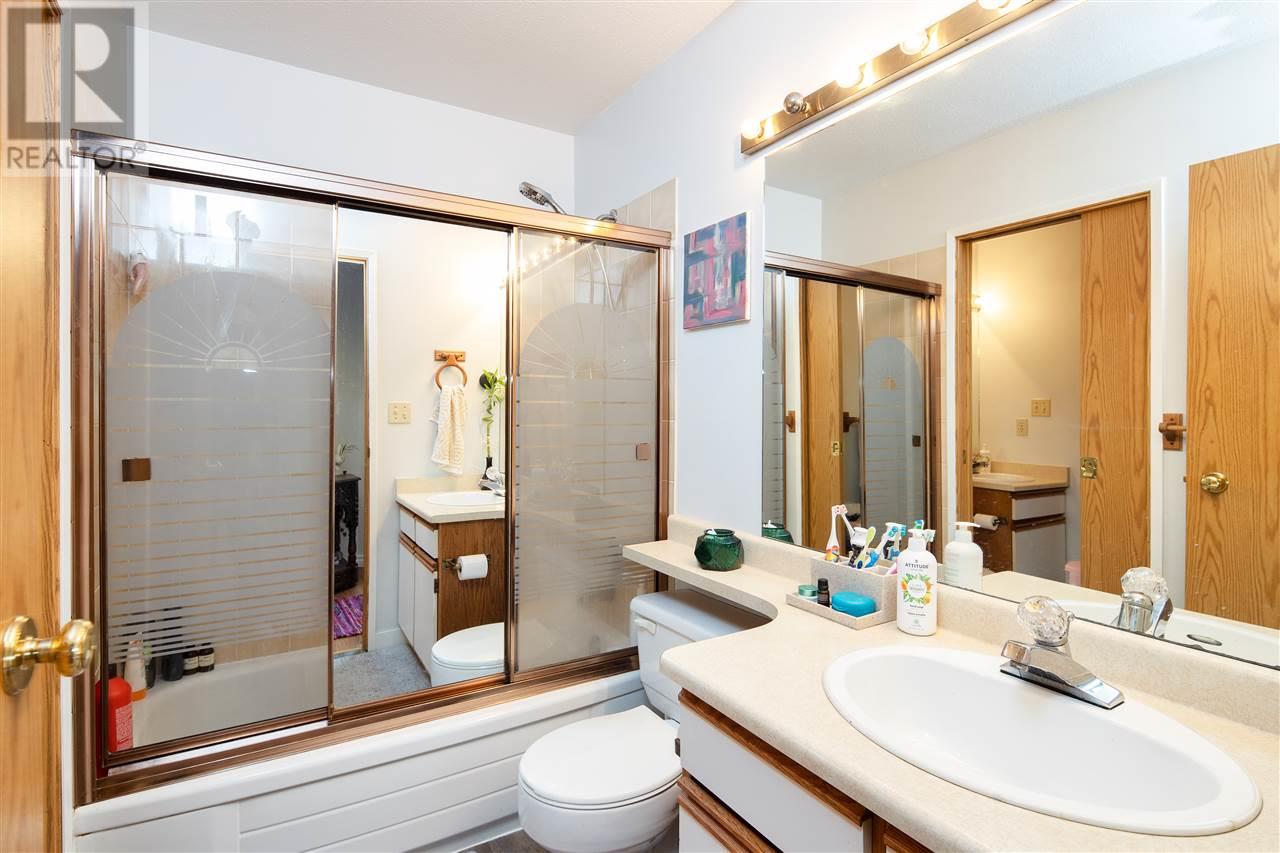 332 St. Patricks Avenue, North Vancouver, British Columbia  V7L 4S9 - Photo 7 - R2787545