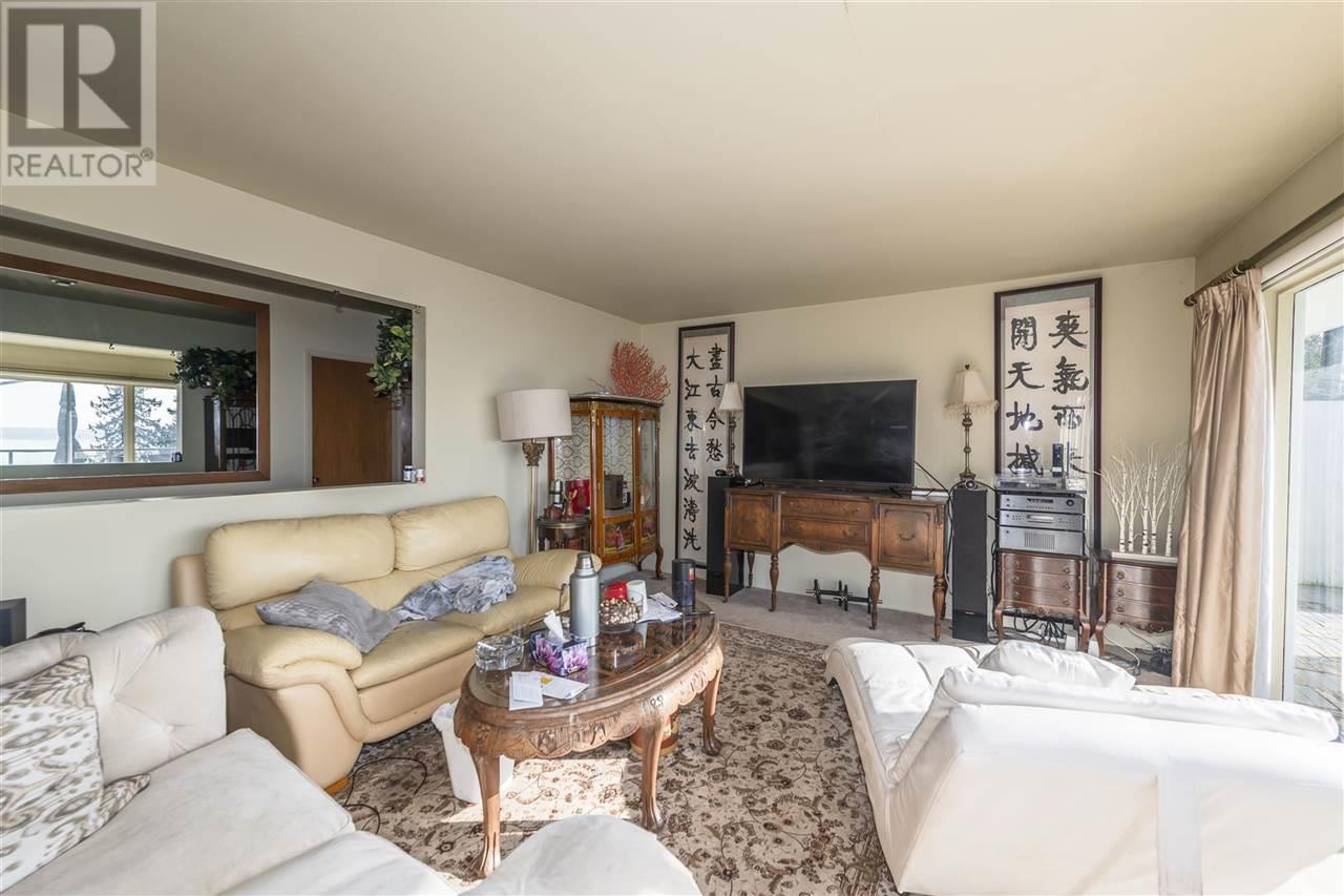 2510 Queens Avenue, West Vancouver, British Columbia  V7V 2Y8 - Photo 4 - R2787343