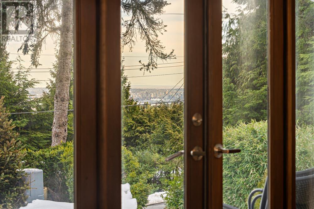 68 Bonnymuir Drive, West Vancouver, British Columbia  V7S 1L2 - Photo 21 - R2762728