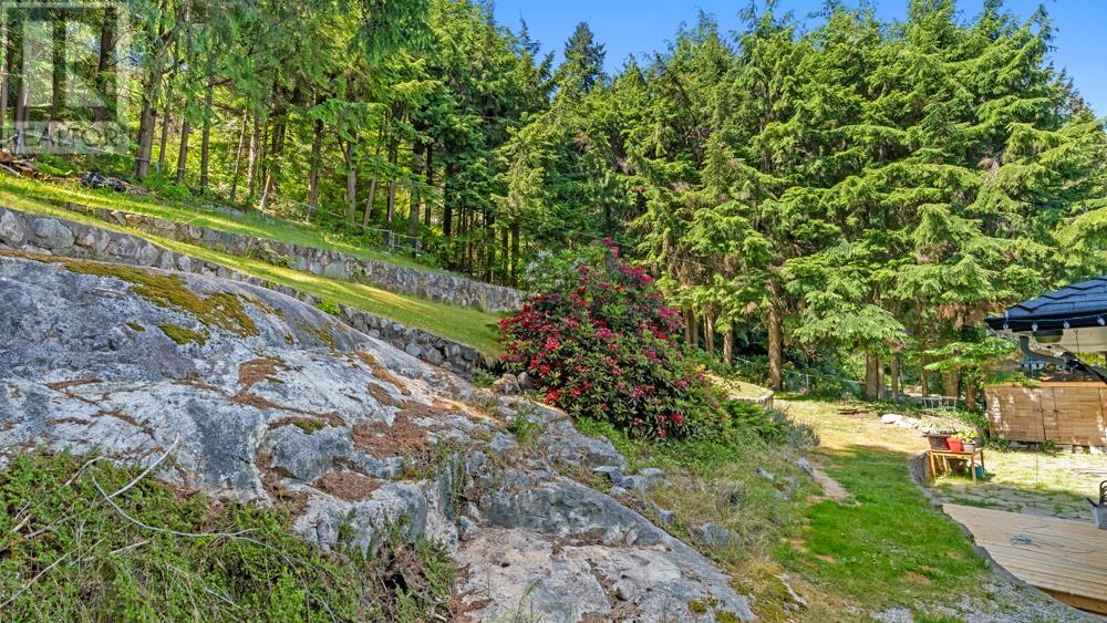 68 Bonnymuir Drive, West Vancouver, British Columbia  V7S 1L2 - Photo 37 - R2762728