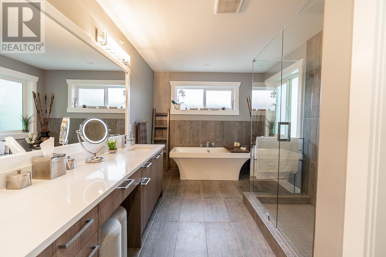 12221 207a Street, Maple Ridge, British Columbia  V2X 9T1 - Photo 12 - R2787768