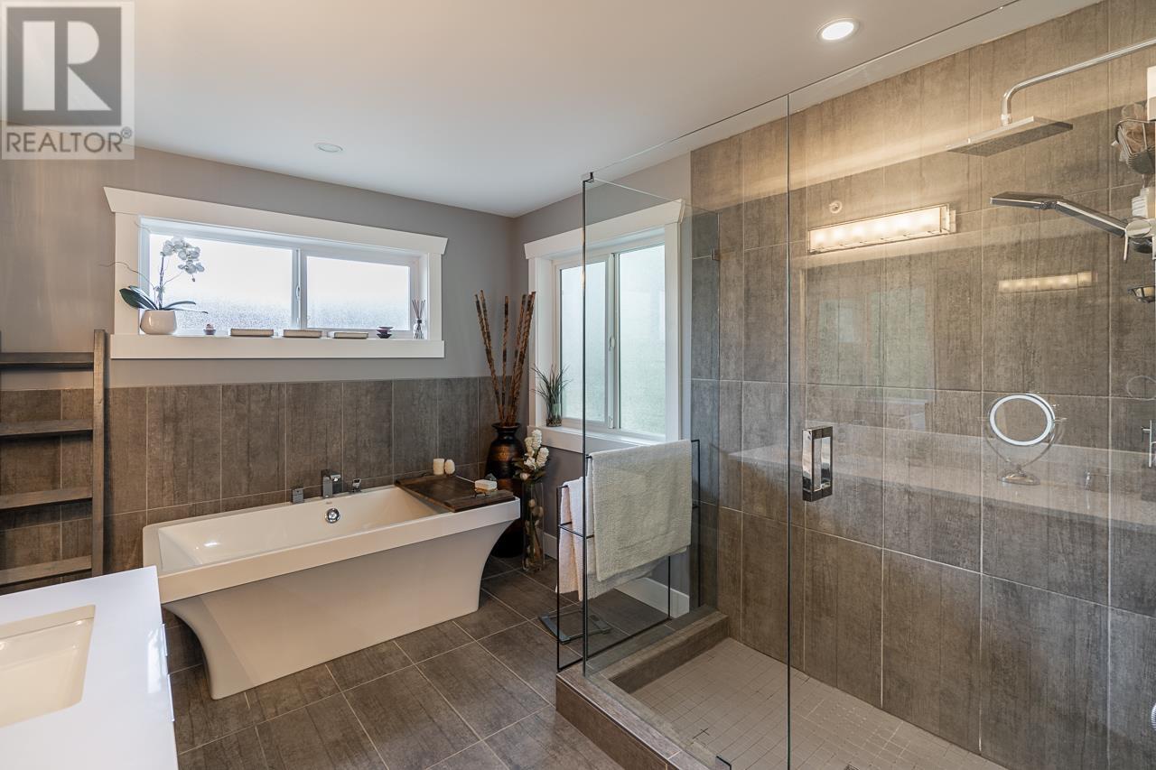 12221 207a Street, Maple Ridge, British Columbia  V2X 9T1 - Photo 13 - R2787768