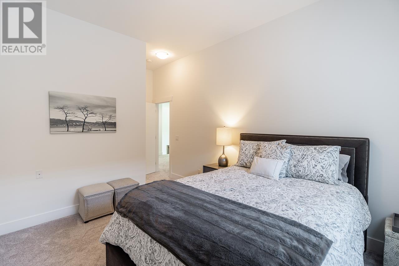 12221 207a Street, Maple Ridge, British Columbia  V2X 9T1 - Photo 16 - R2787768