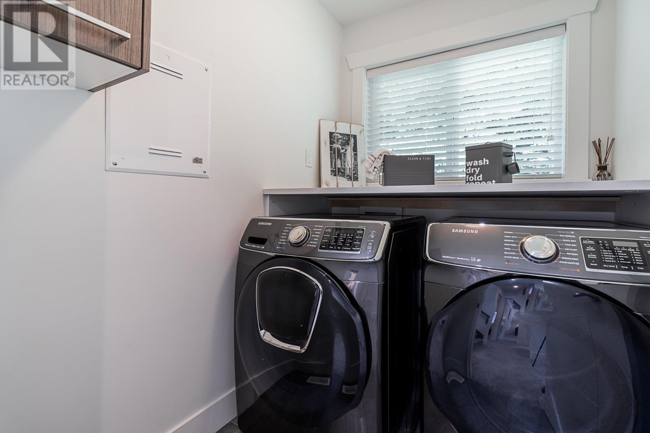 12221 207a Street, Maple Ridge, British Columbia  V2X 9T1 - Photo 20 - R2787768