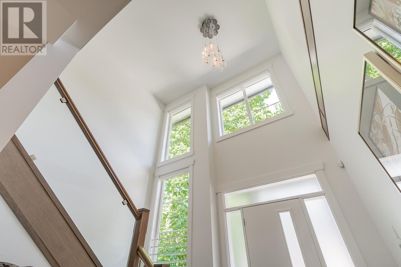 12221 207a Street, Maple Ridge, British Columbia  V2X 9T1 - Photo 9 - R2787768