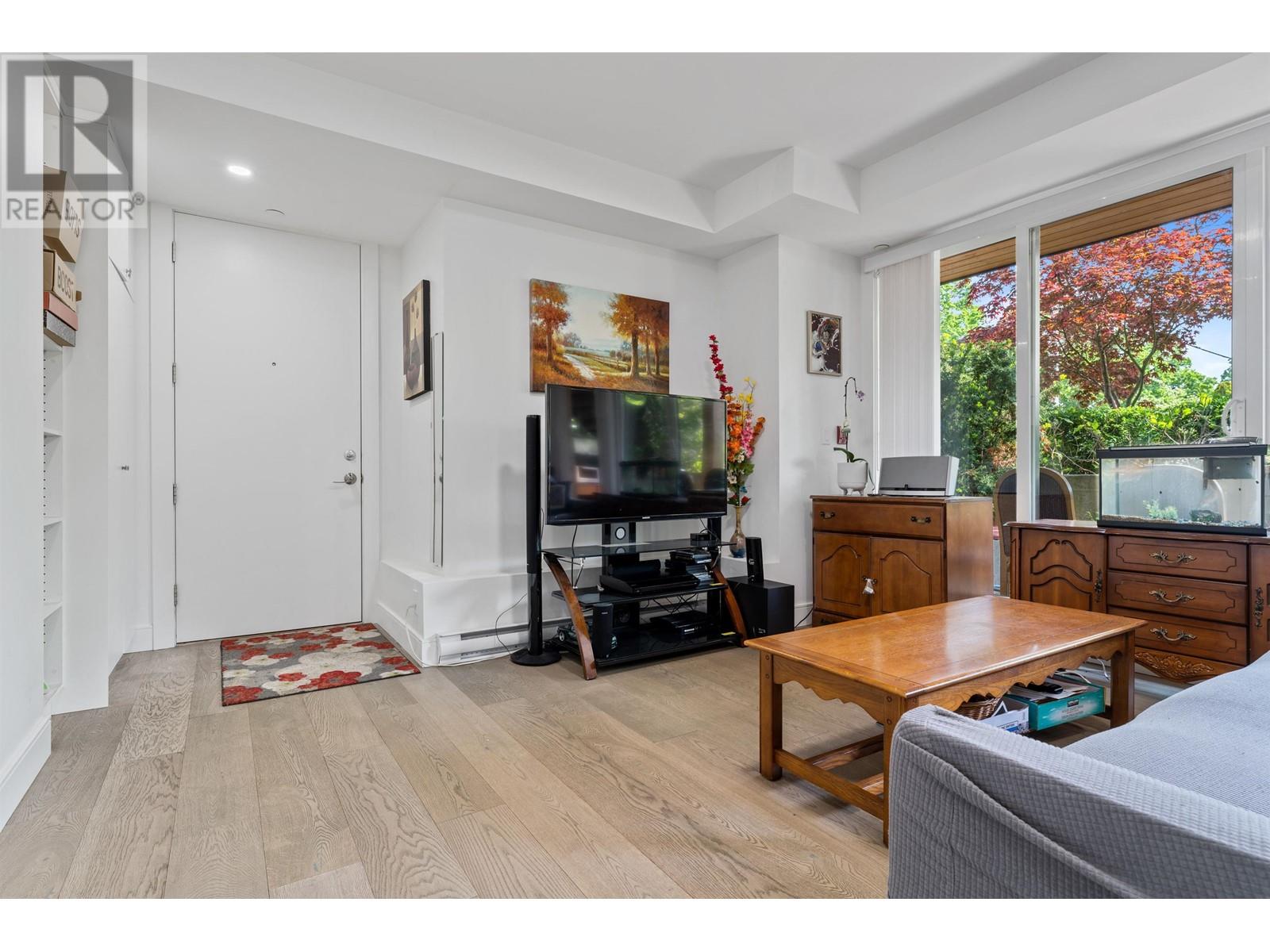 2388 E 34th Avenue, Vancouver, British Columbia  V5R 0H4 - Photo 5 - R2779831