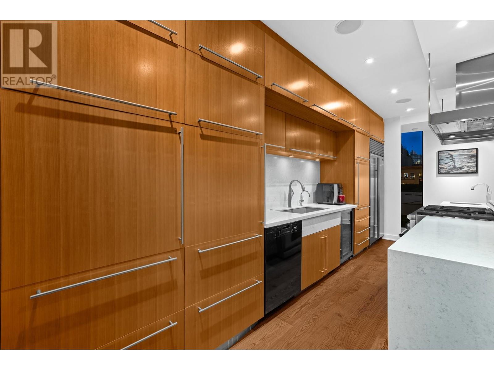 401 499 Drake Street, Vancouver, British Columbia  V6B 1B1 - Photo 5 - R2787896