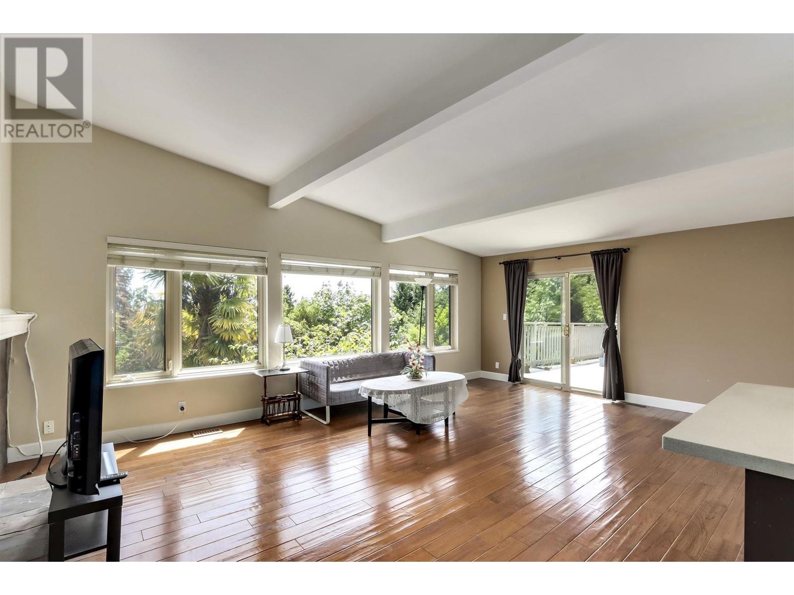 4741 Rutland Road, West Vancouver, British Columbia  V7W 1G6 - Photo 8 - R2787919