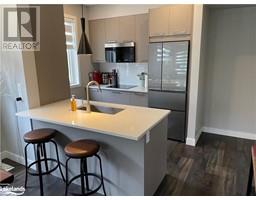 10 BEAUSOLEIL Lane Unit# 207