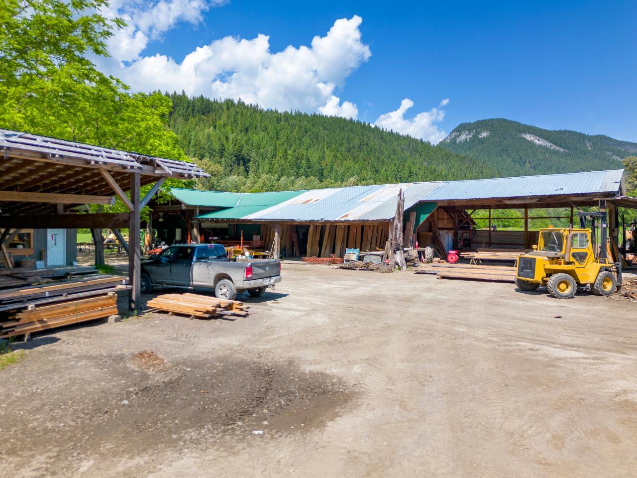 209 Lardeau River Rd, Kaslo North To Gerrard, British Columbia  V0G 1N0 - Photo 18 - 2471147