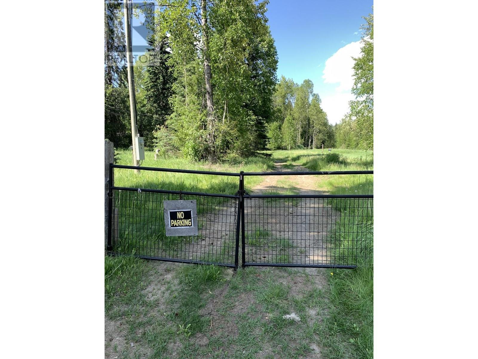 6381 Avola Village Road, Blue River, British Columbia  V0E 1C0 - Photo 1 - 173336