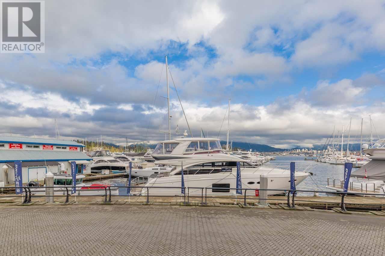 493 Broughton Street, Vancouver, British Columbia  V6G 3E8 - Photo 2 - R2788042