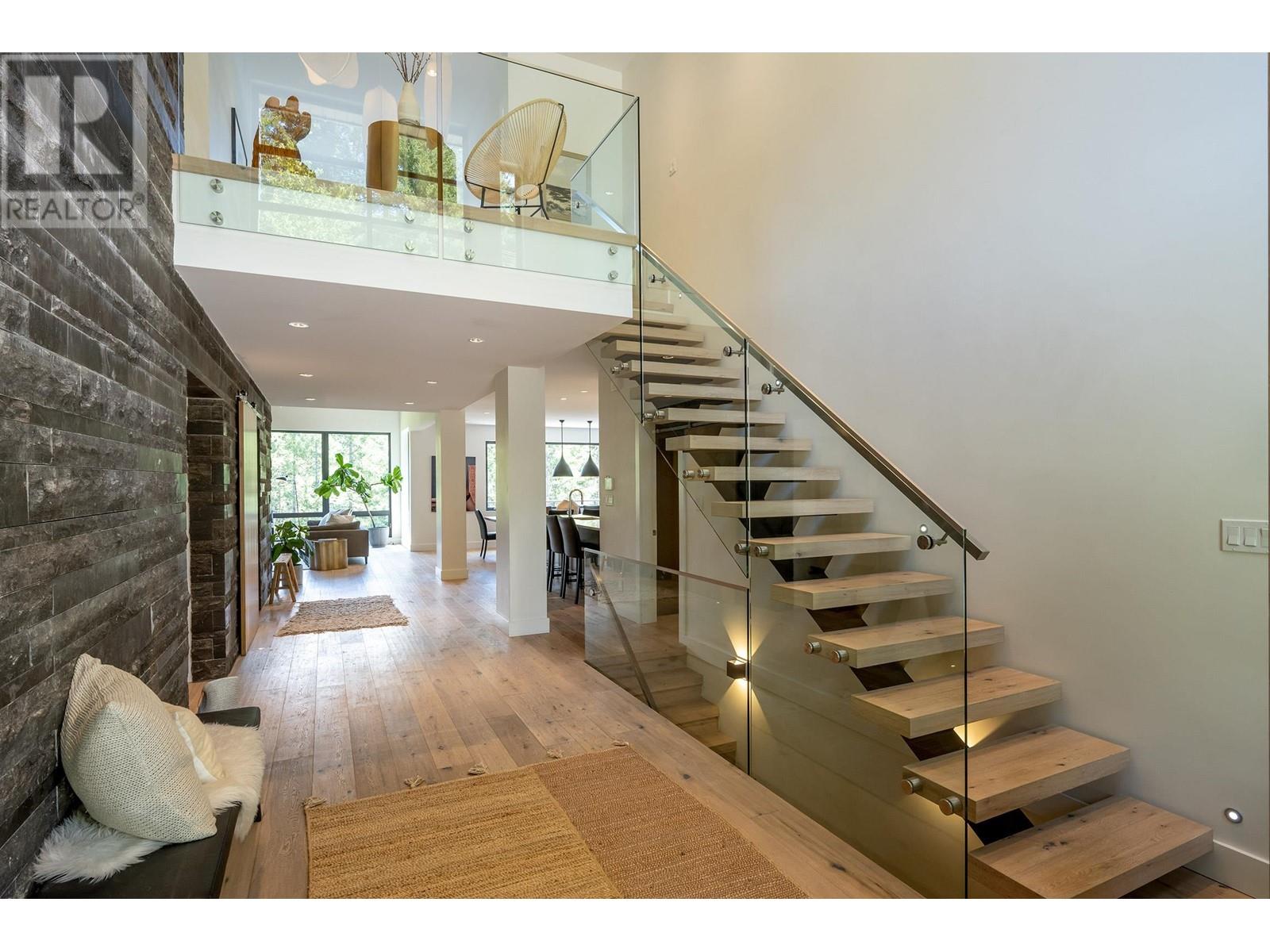 8206 Mountain View Drive, Whistler, British Columbia  V8E 0G3 - Photo 14 - R2786962