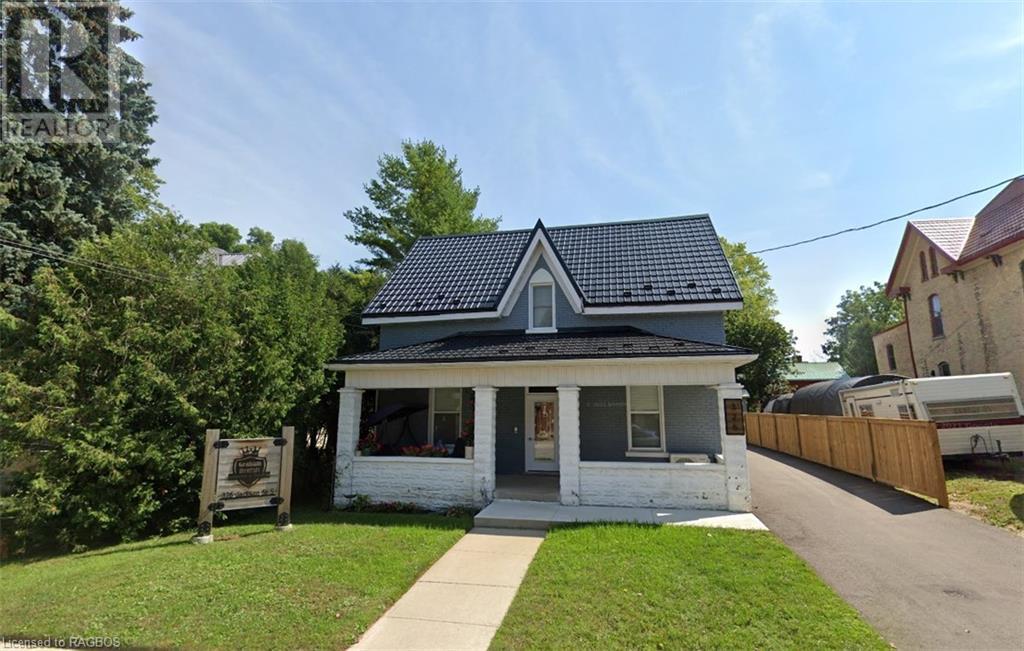 326 Jackson Street, Walkerton, Ontario  N0G 2V0 - Photo 1 - 40436567