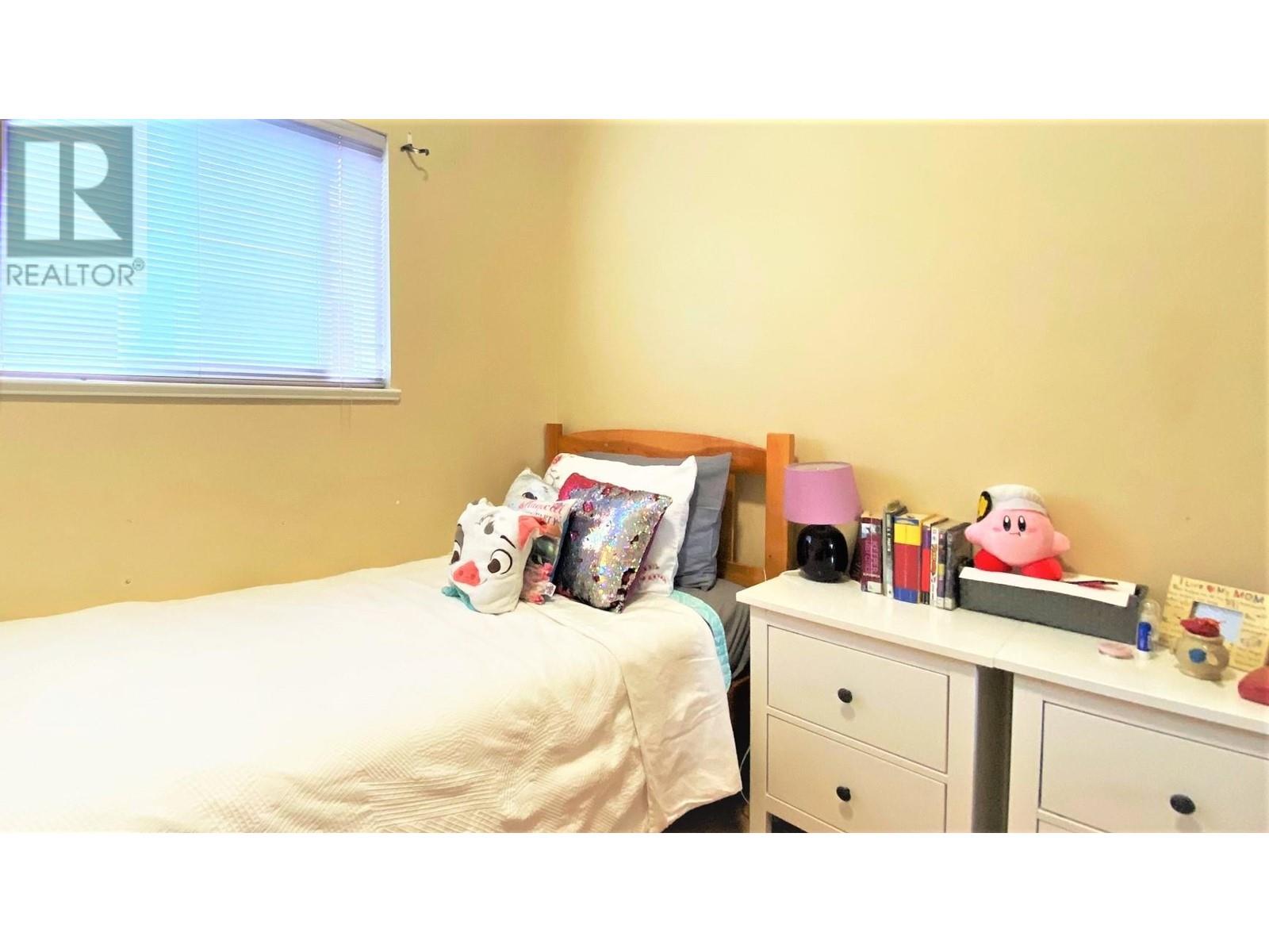 5323 Dumfries Street, Vancouver, British Columbia  V5P 3A3 - Photo 23 - R2787663