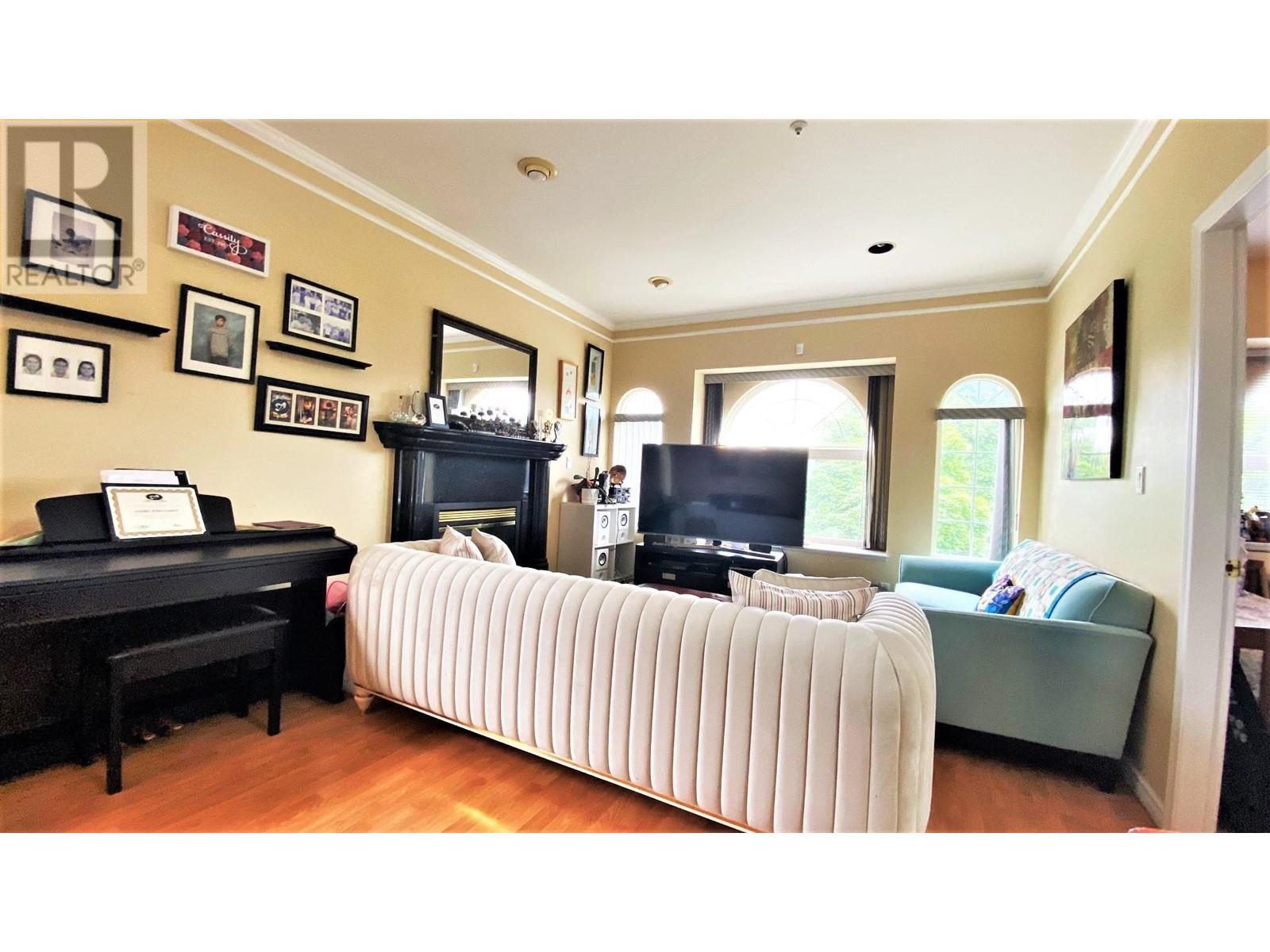 5323 Dumfries Street, Vancouver, British Columbia  V5P 3A3 - Photo 16 - R2787663