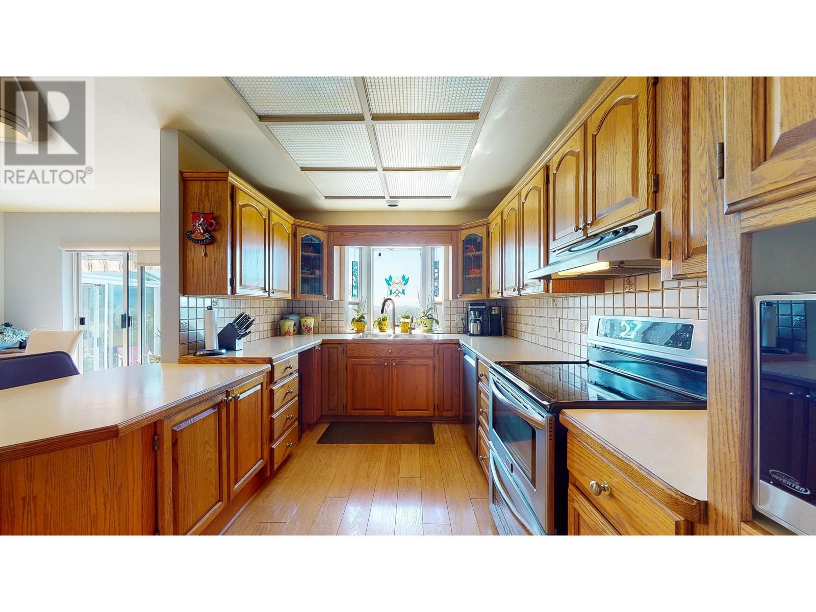 4708 Hotel Lake Crescent, Garden Bay, British Columbia  V0N 1S1 - Photo 28 - R2770850