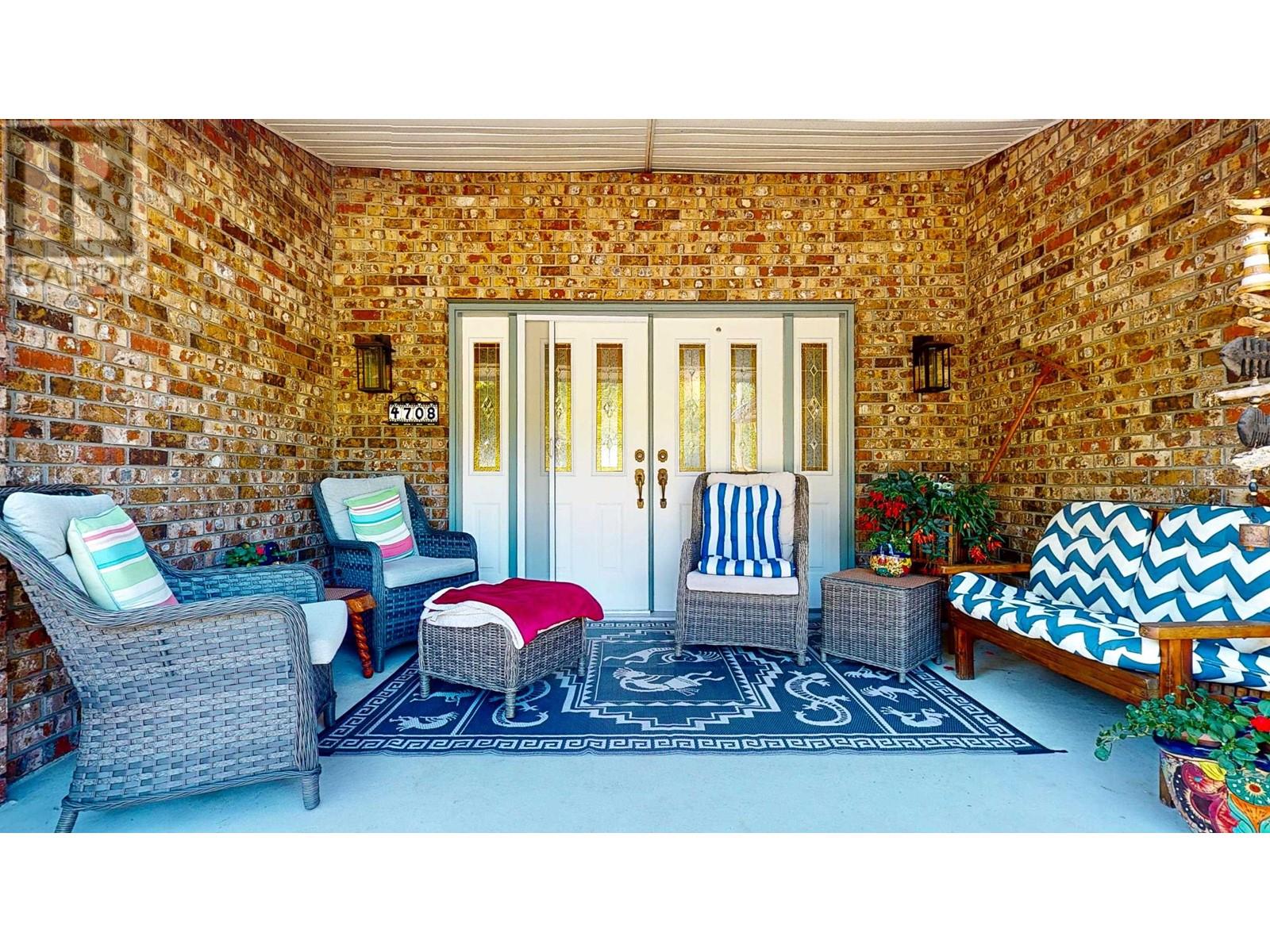 4708 Hotel Lake Crescent, Garden Bay, British Columbia  V0N 1S1 - Photo 17 - R2770850