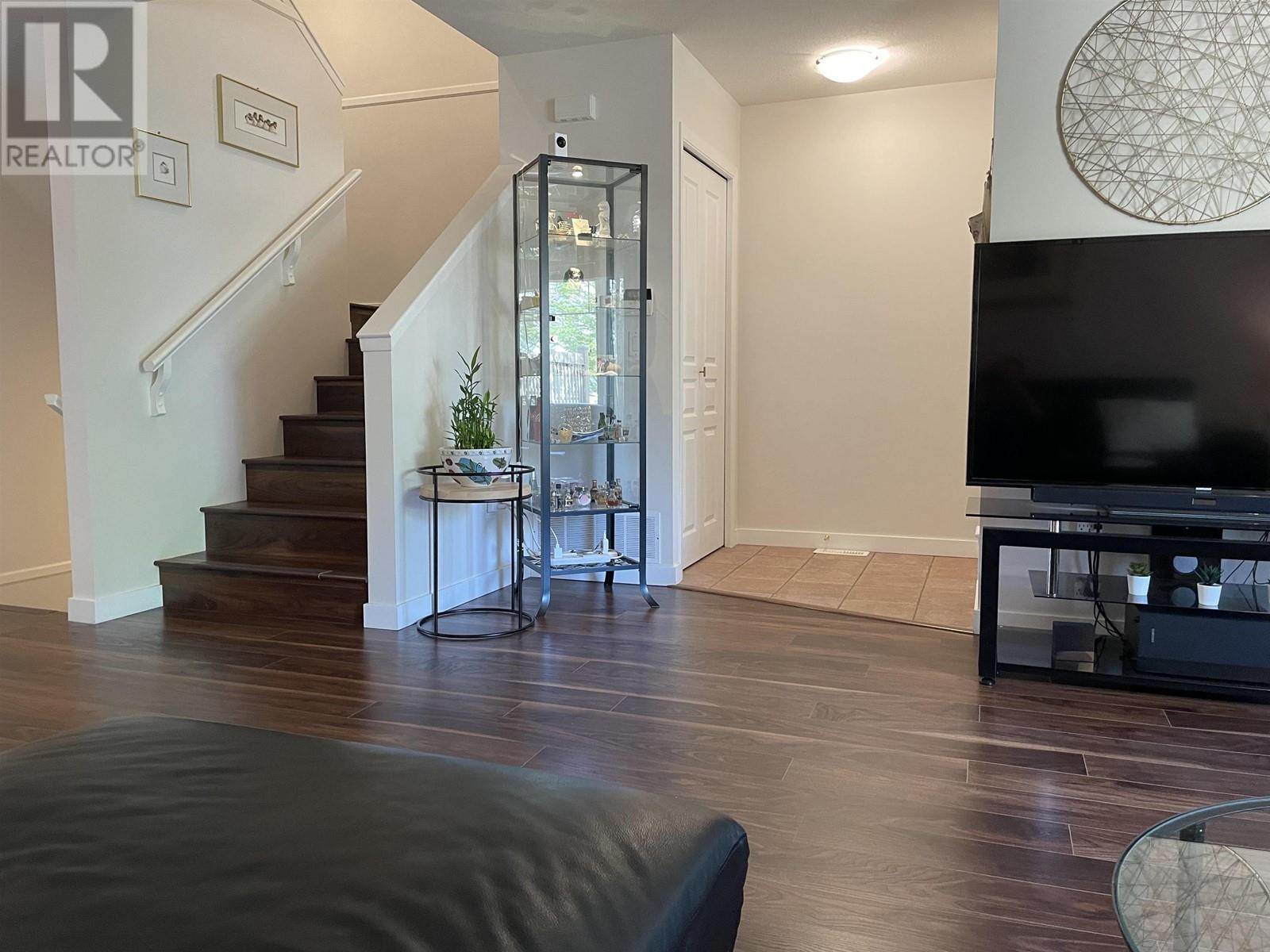 18 2351 Parkway Boulevard, Coquitlam, British Columbia  V3E 3P2 - Photo 4 - R2774169