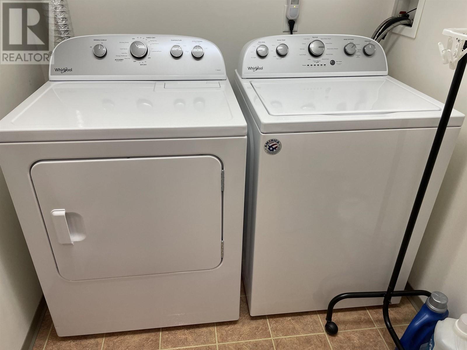 18 2351 Parkway Boulevard, Coquitlam, British Columbia  V3E 3P2 - Photo 30 - R2774169