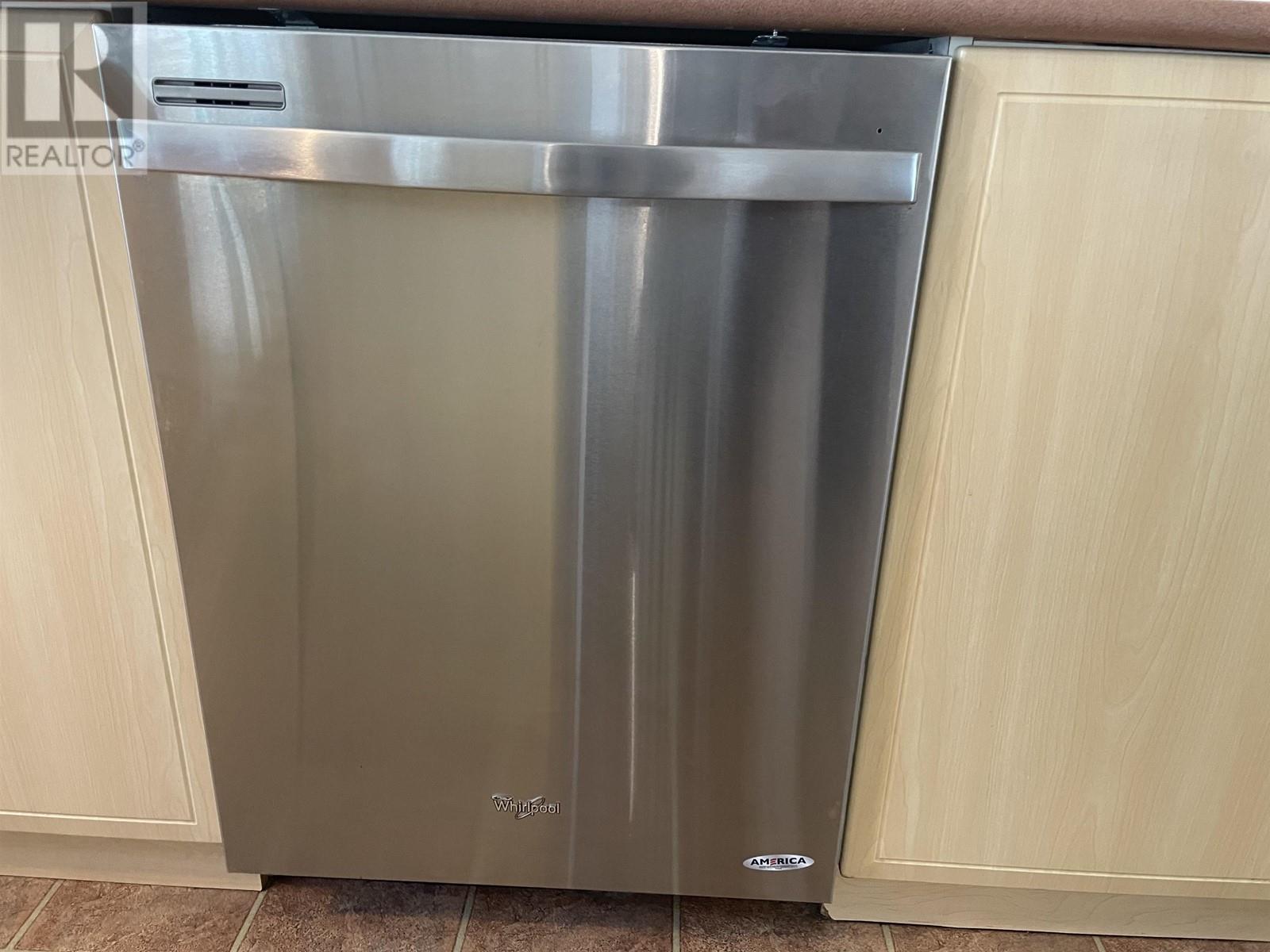 18 2351 Parkway Boulevard, Coquitlam, British Columbia  V3E 3P2 - Photo 14 - R2774169