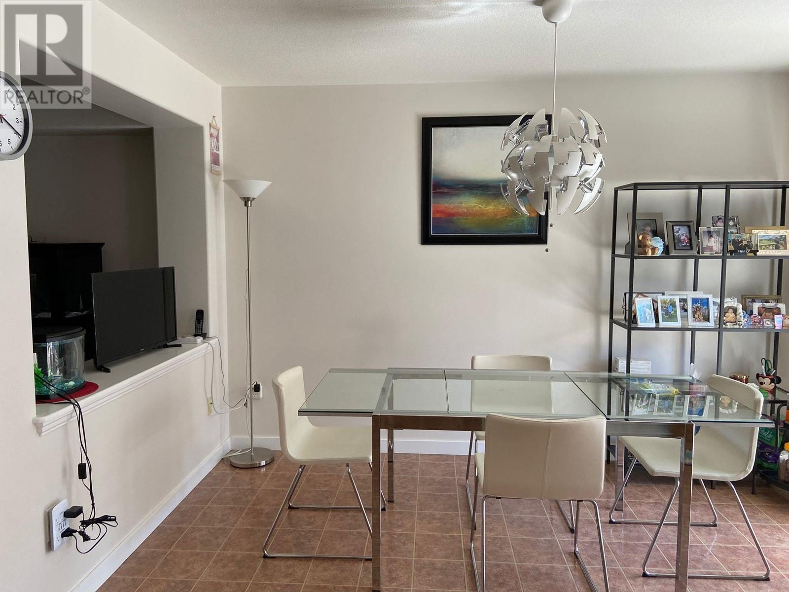 18 2351 Parkway Boulevard, Coquitlam, British Columbia  V3E 3P2 - Photo 8 - R2774169