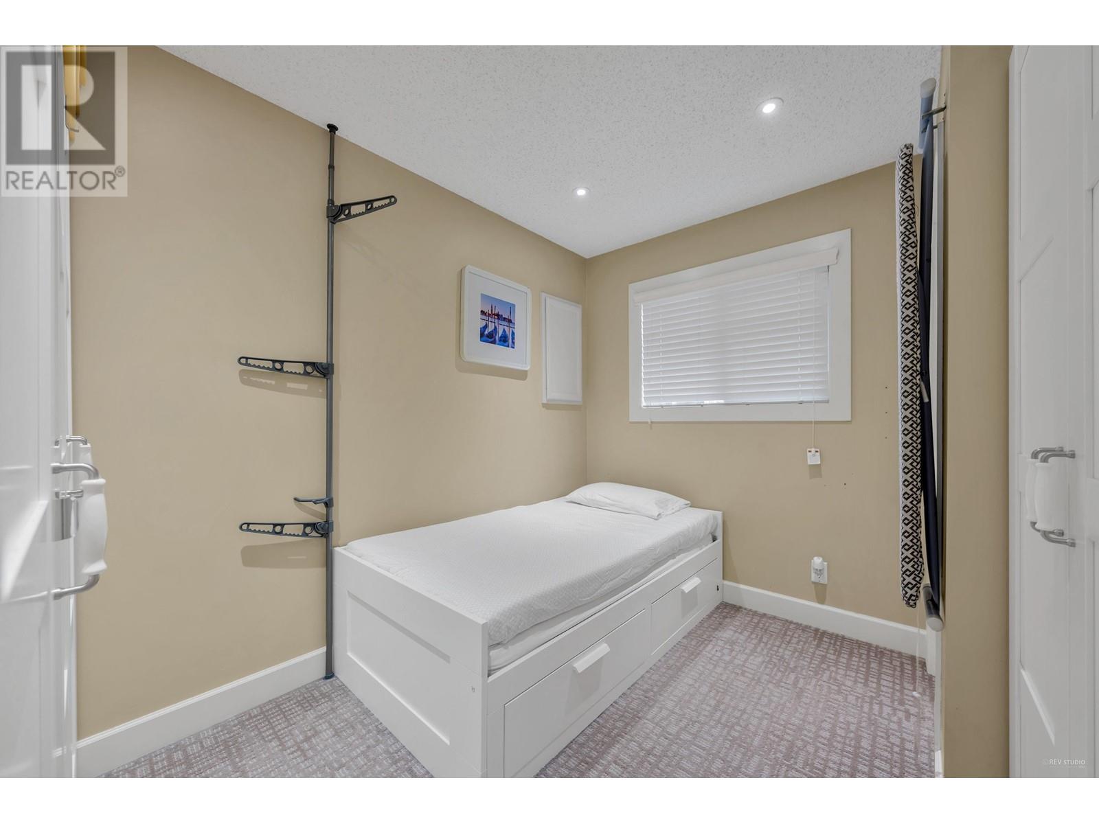 9402 Kingsley Crescent, Richmond, British Columbia  V7A 4V7 - Photo 19 - R2788824