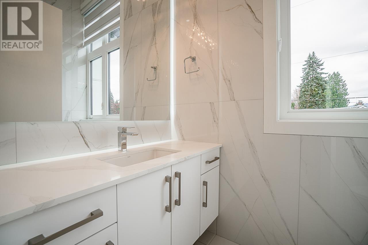 21558 Glenwood Avenue, Maple Ridge, British Columbia  V2X 3P8 - Photo 13 - R2788797