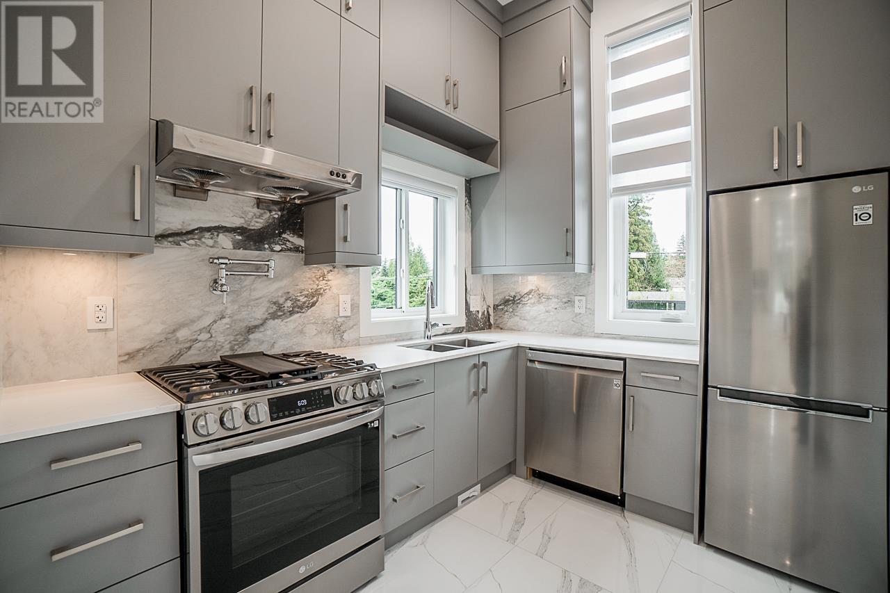 21558 Glenwood Avenue, Maple Ridge, British Columbia  V2X 3P8 - Photo 10 - R2788797