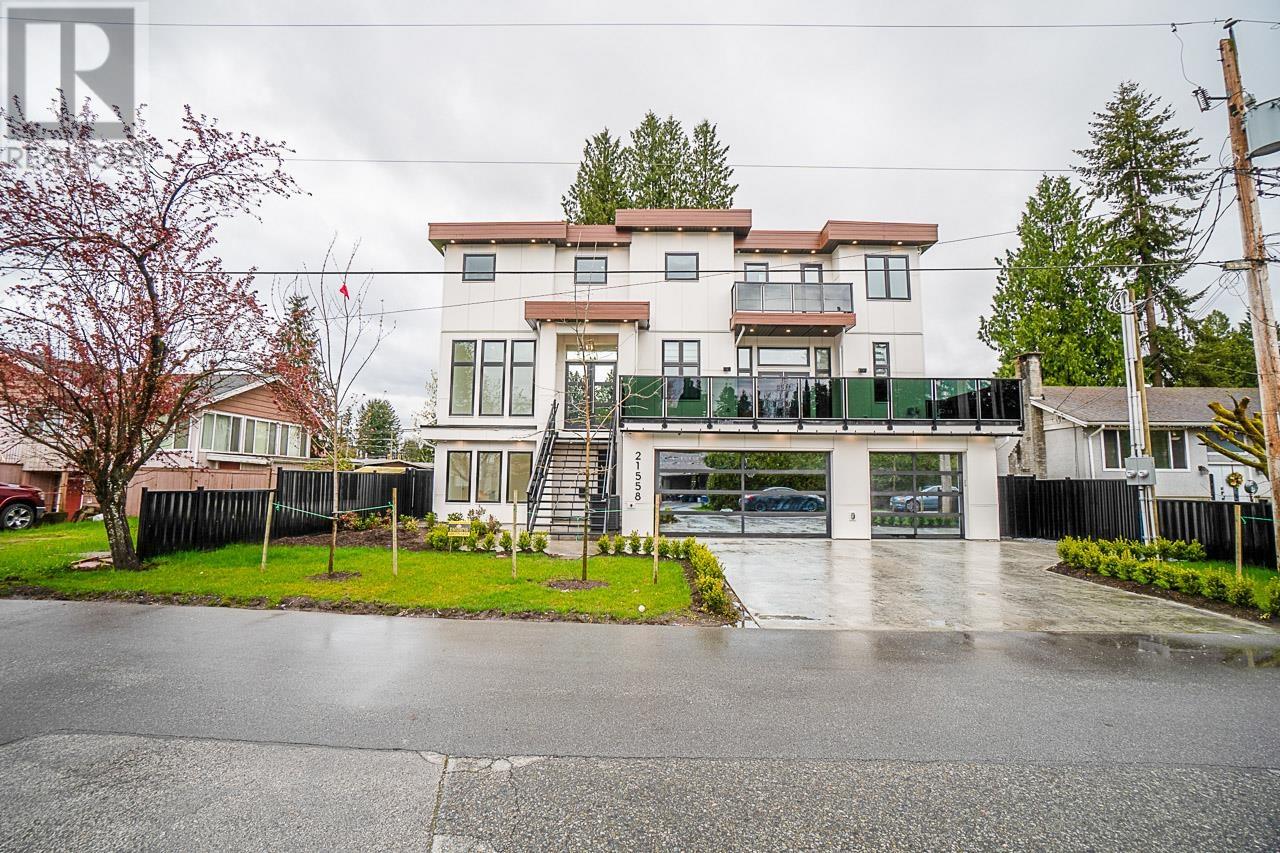 21558 GLENWOOD AVENUE, maple ridge, British Columbia V2X3P8