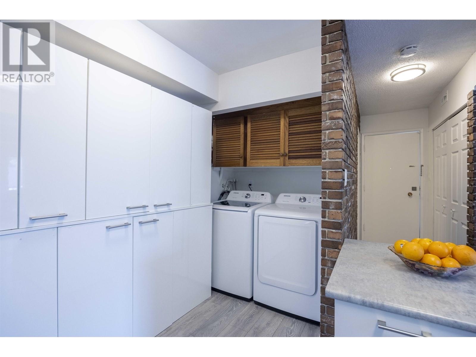 7324 Coronado Drive, Burnaby, British Columbia  V5A 1R1 - Photo 10 - R2788759