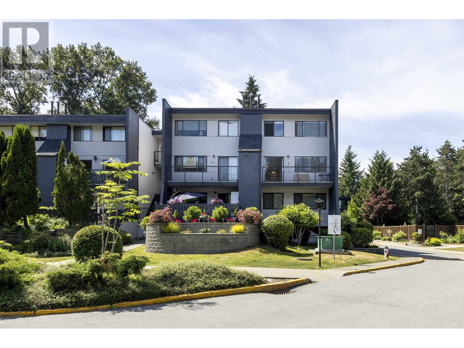 7324 Coronado Drive, Burnaby, British Columbia  V5A 1R1 - Photo 2 - R2788759