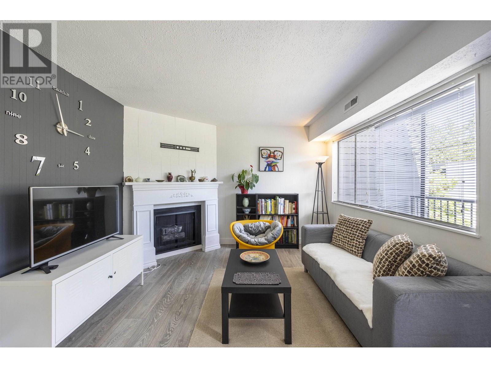 7324 Coronado Drive, Burnaby, British Columbia  V5A 1R1 - Photo 5 - R2788759