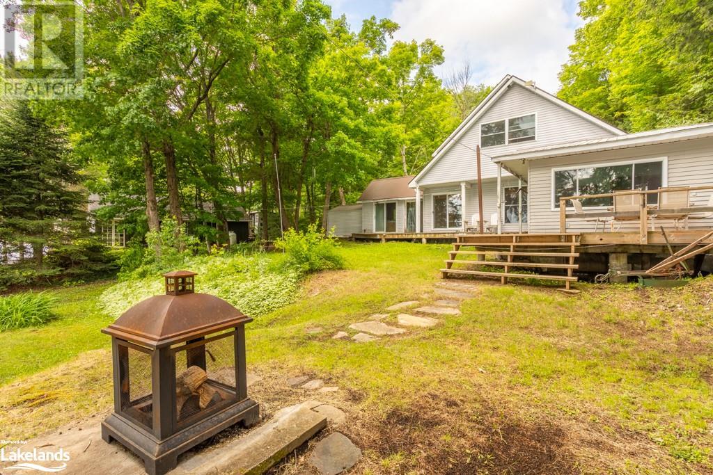 1041 Mckay Trail, Bracebridge, Ontario P1L 1X3 (25718393)