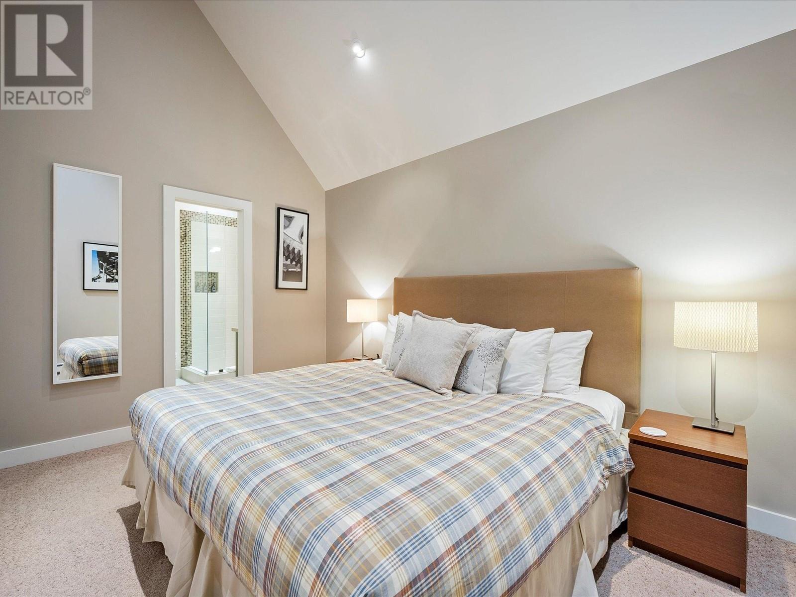 30 4700 Glacier Drive, Whistler, British Columbia  V0N 1B4 - Photo 12 - R2754989