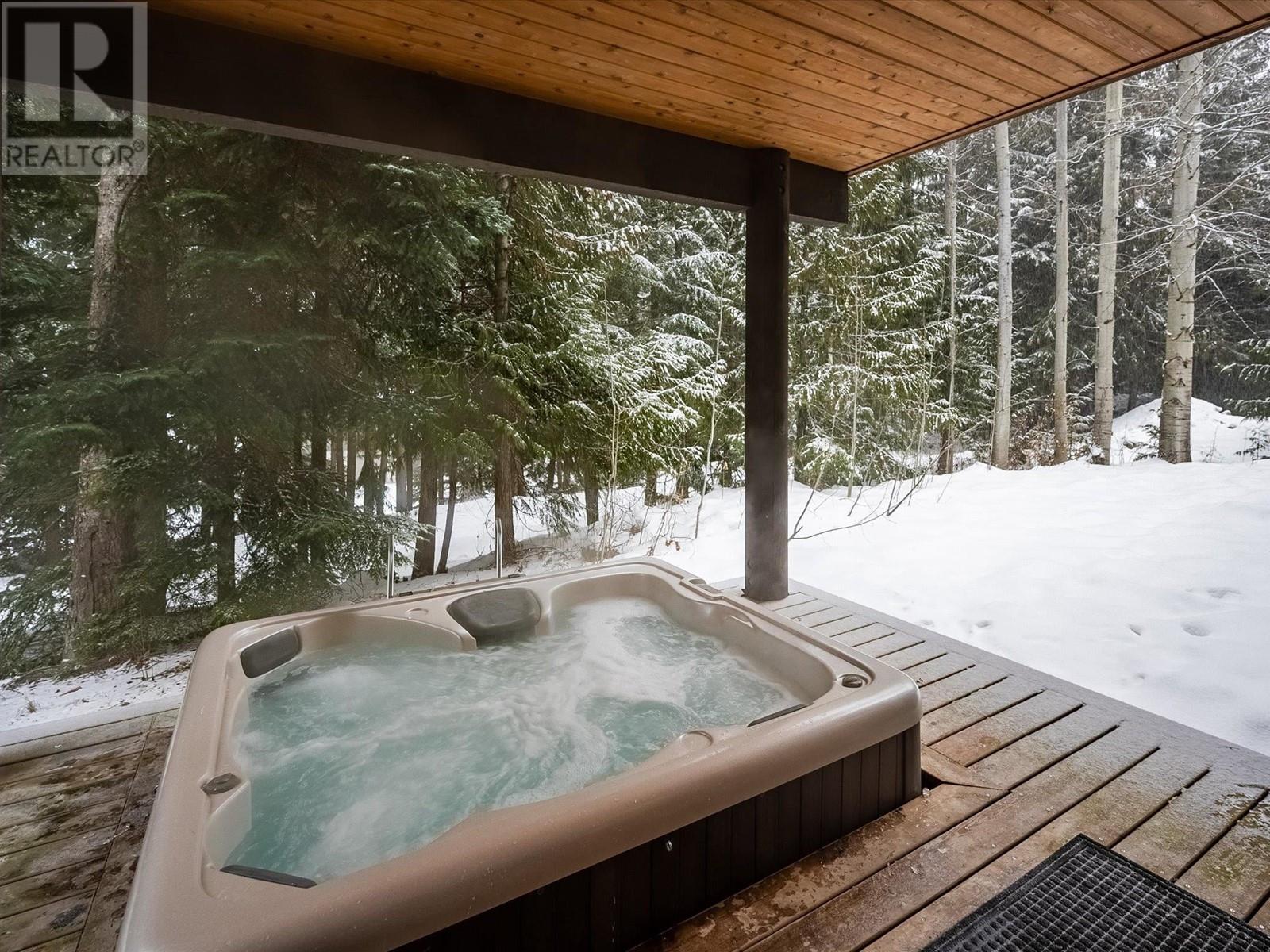 30 4700 Glacier Drive, Whistler, British Columbia  V0N 1B4 - Photo 18 - R2754989