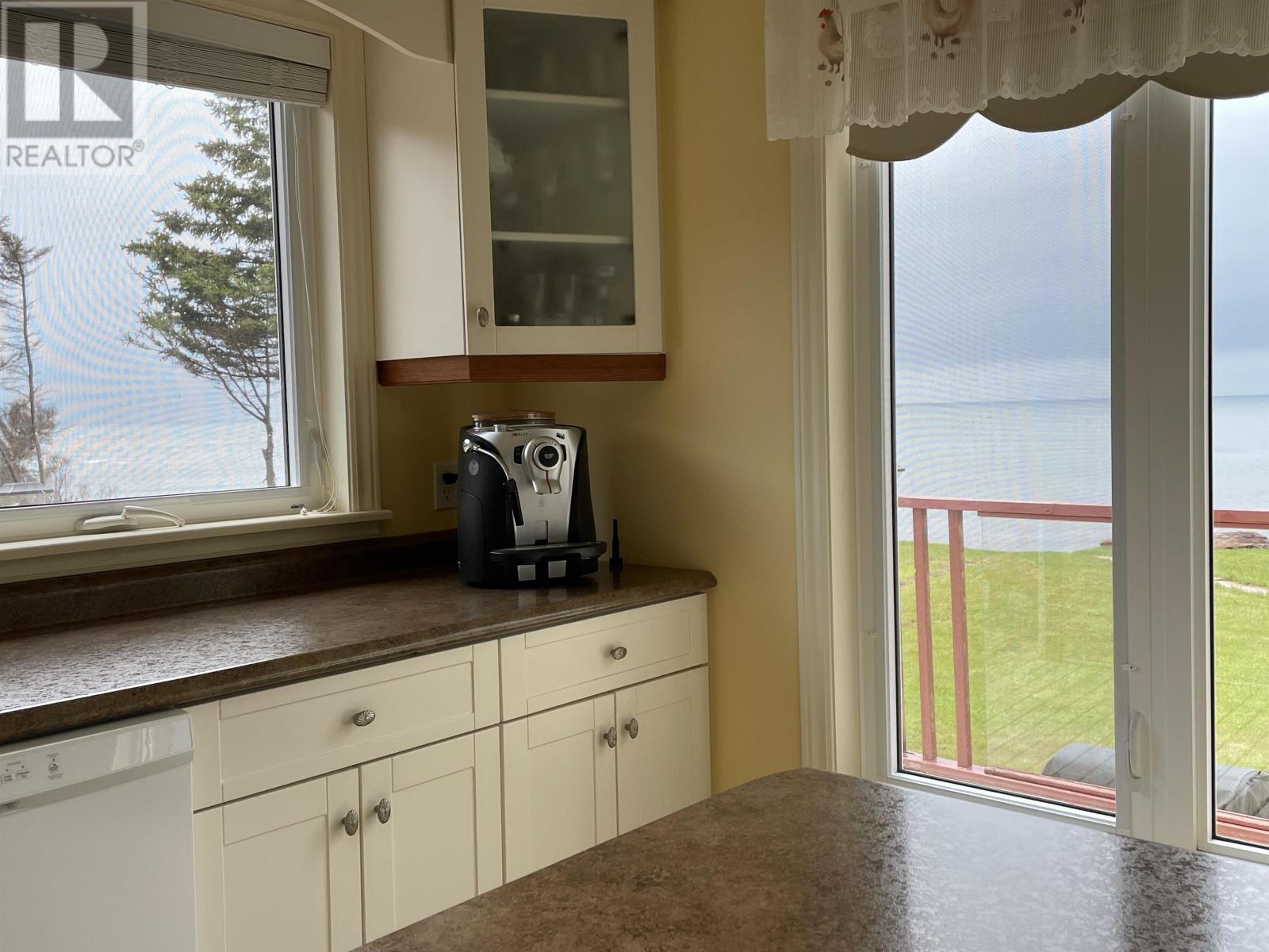 120 Phare Du Cap Egmont Road, Cap Egmont, Prince Edward Island  C0B 2E0 - Photo 10 - 202311742