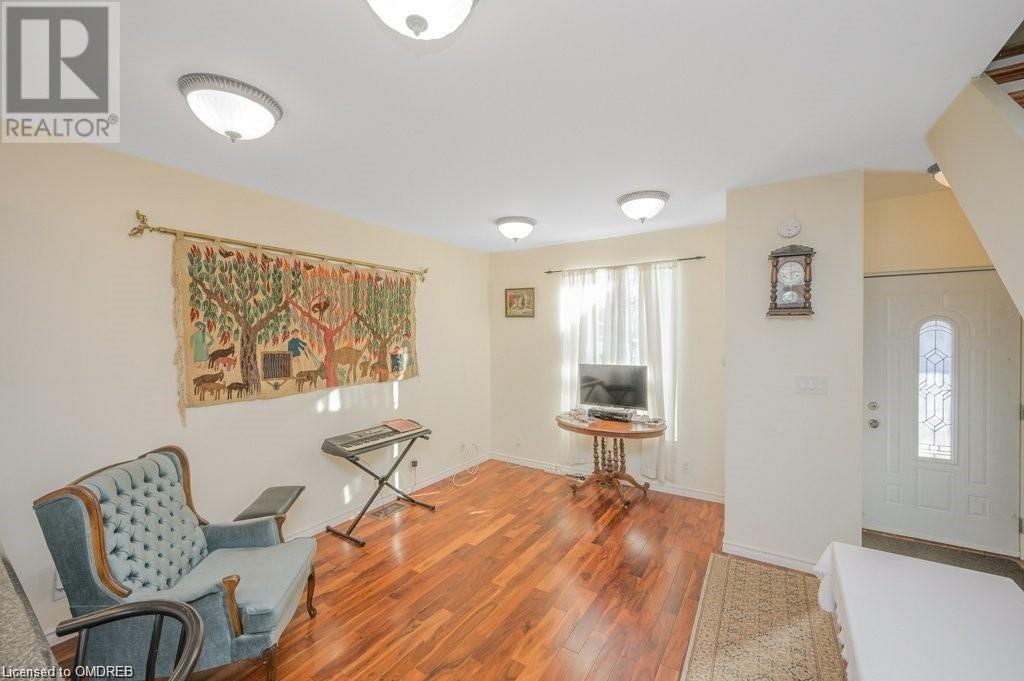68 Ray Street S, Hamilton, Ontario  L8P 3V6 - Photo 9 - 40430942