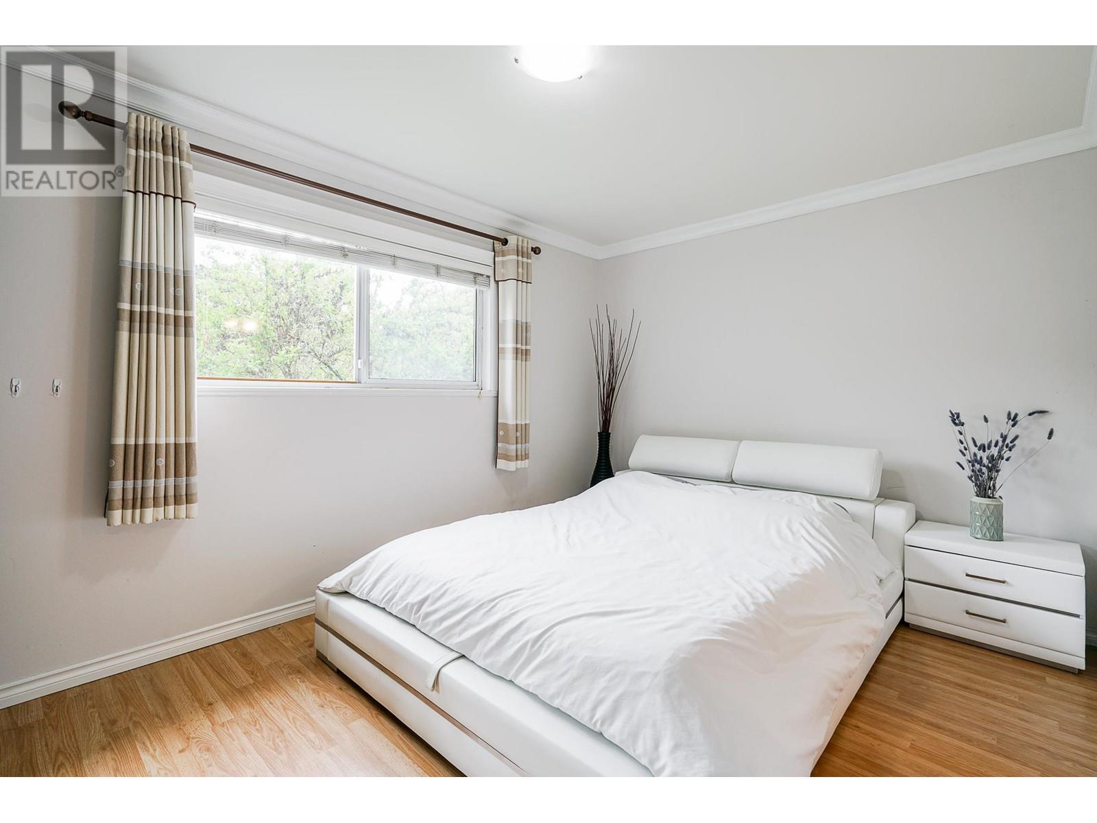 6025 Dickens Street, Burnaby, British Columbia  V5H 1W6 - Photo 22 - R2788325