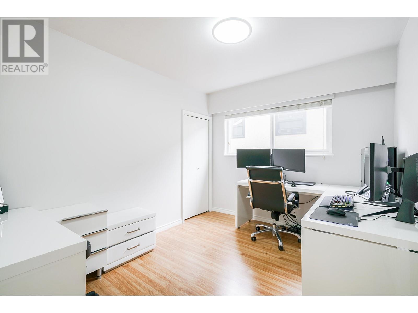 6025 Dickens Street, Burnaby, British Columbia  V5H 1W6 - Photo 26 - R2788325