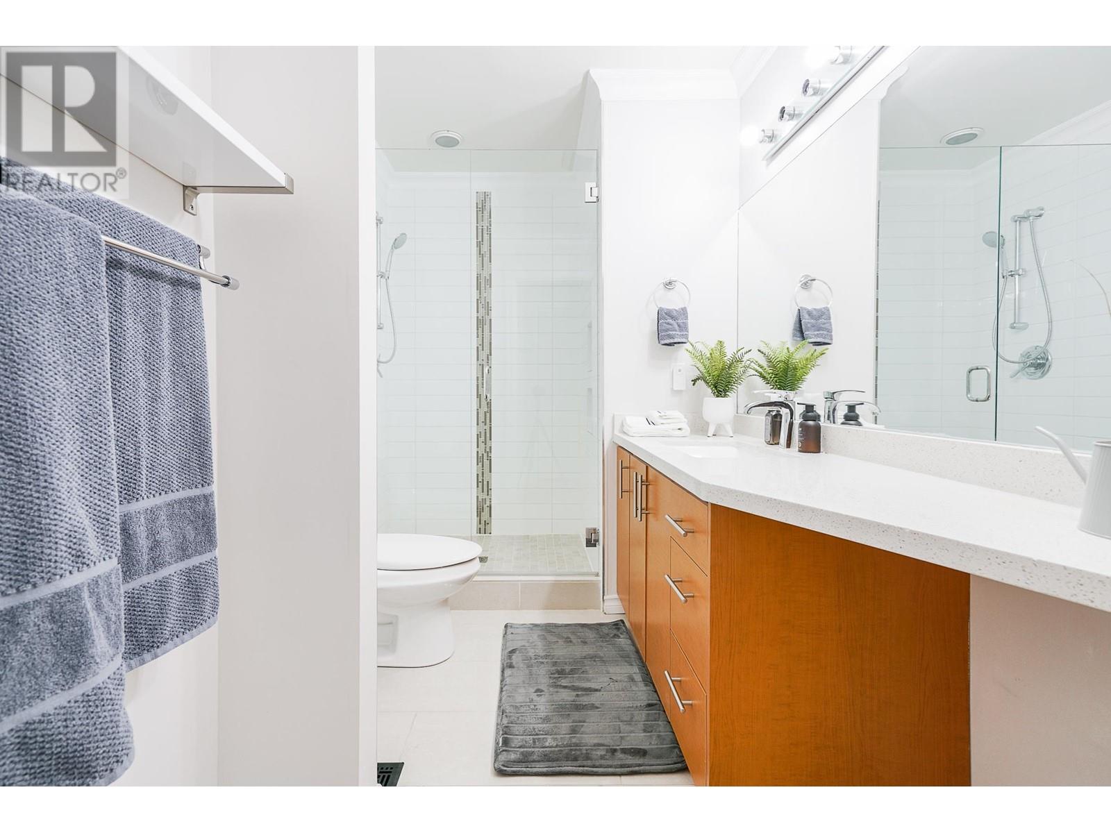 6025 Dickens Street, Burnaby, British Columbia  V5H 1W6 - Photo 27 - R2788325